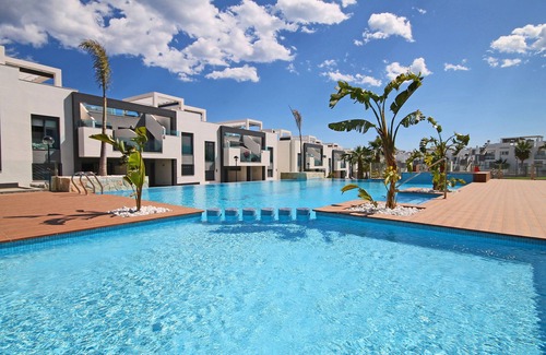 Los Altos Apartment | Luxury penthouse with sea, pool and garden views, 2 bedrooms, solarium, parking.