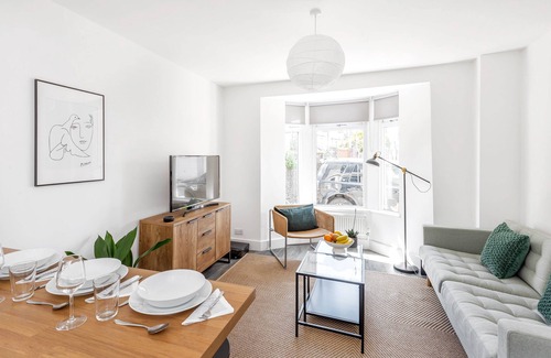 Cardiff Apartment | Luxury Pontcanna 3 bed apartment