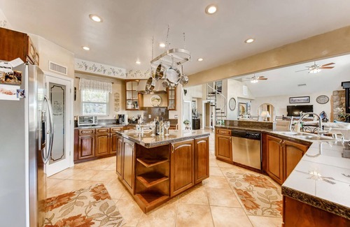 Valley Center House | LUXURY PRIVATE ESTATE with EV-Charger