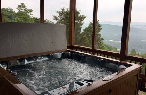 Lost River Cabin | Luxury private home with panoramic views of Lost River Valley