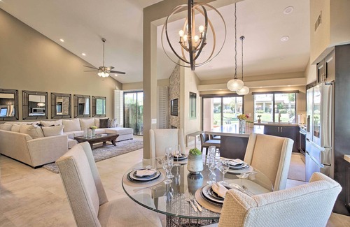 Palm Desert Condo | Luxury Remodeled Palm Desert Resort Condo!