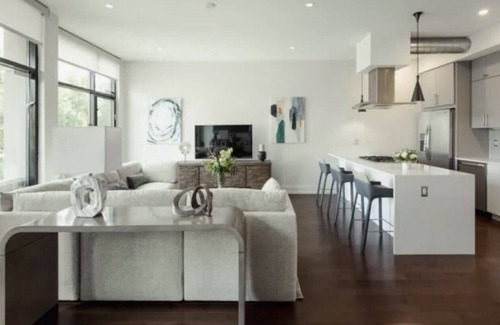 Huntington Beach Apartment | Luxury Rental | Block To Sand | Cozy | Comfort