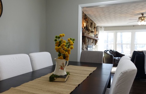 Scheller House | Luxury Retreat in the Country