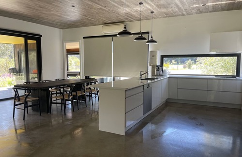 Bullarto House | Luxury retreat just 10mins from Daylesfordn