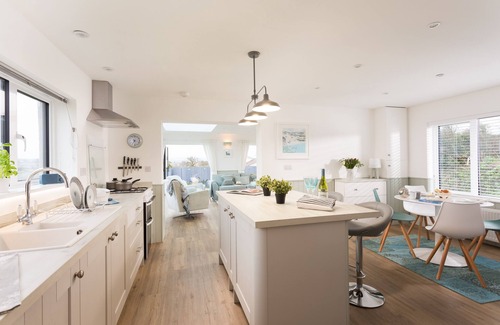 Little Petherick Cottage | Luxury, romantic Cottage for 2 Nr Padstow with pretty garden and lovely views