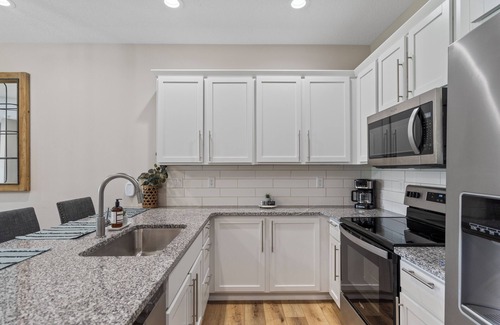 Booneville House | Luxury Scenic View Jordan Creek
