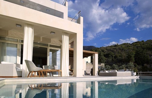 Kokkinon Khorion Villa | Luxury SeaViews Crete Villa | Villa Elysian | 4 bedroom villa | Private Pool |.