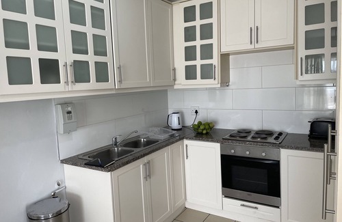 Tokai House | Luxury Self Catering - 301