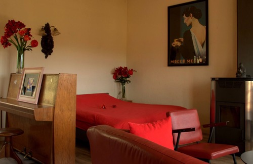 Vila Pouca da Beira Apartment | Luxury self-catering apartment w piano, balcony, pool, garden & mountain view