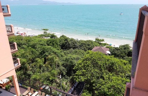 Jurere Apartment | Luxury side studio in Jurerê Beach Village