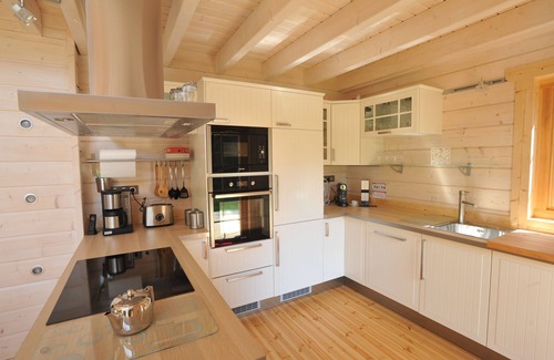 Boersch House | * Luxury solid wood holiday home in a dream location.