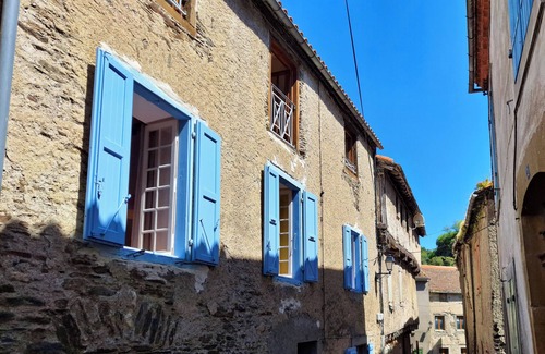 Mas-Cabardes House | Luxury spacious 3BR village house 16th C. with 2 livings, 1.5 baths and garden.