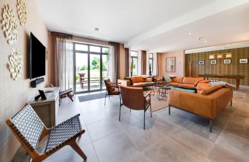 Bourseigne-Vieille House | Luxury Stay La Croix Scaille