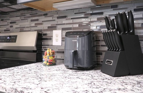 Nassau Bay Apartment | Luxury Stay Near NASA | Quiet & Corporate Ready