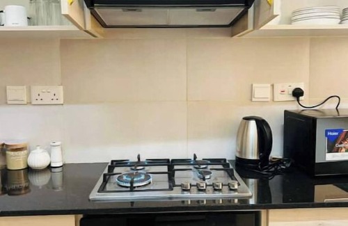 Westlands Apartment | Luxury Stays in Nairobi | Sky View, Pool & Gym at Westlands