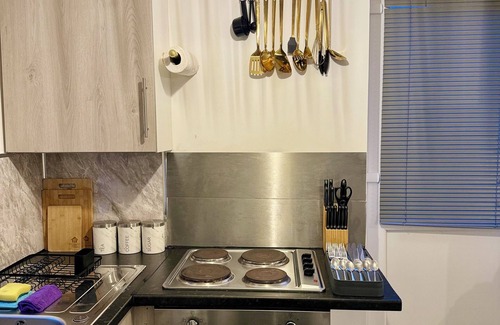 Seisdon Apartment | Luxury Studio Apartment Birmingham