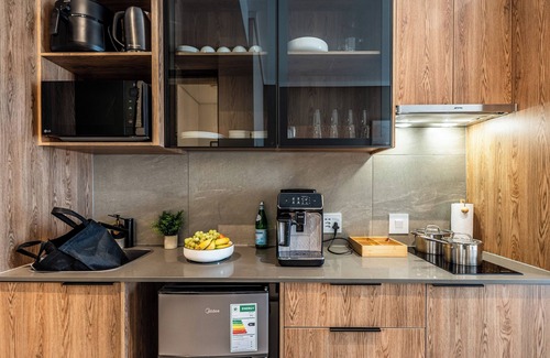 Menlyn Apartment | Luxury Studio|Free Parking|24hr Concierge
