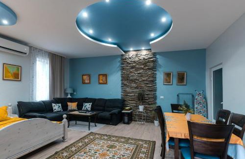 Veliko Tarnovo Apartment | Luxury Studio near Tsarevets