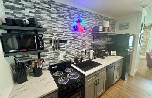 Blue Ridge Apartment | Luxury Suite in Downtown Blue Ridge - The Penthouses on Main, Suite 102