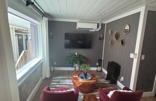 Blue Ridge Apartment | Luxury Suite in Downtown Blue Ridge - The Penthouses on Main, Suite 102