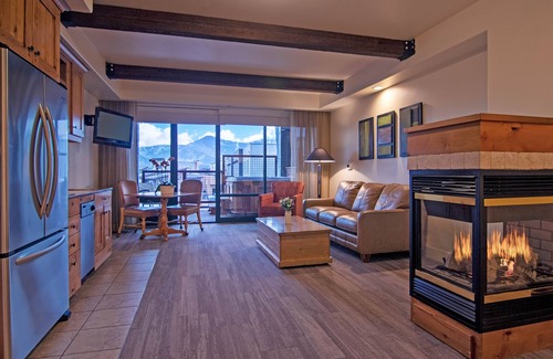 Kimball Junction House | Luxury Suite