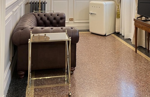 San Vittore Apartment | Luxury suites in historical Palazzo.
