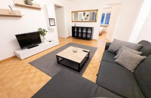Wallisellen Apartment | Luxury Sunrise Terrace, 4,5 Rooms FR-22