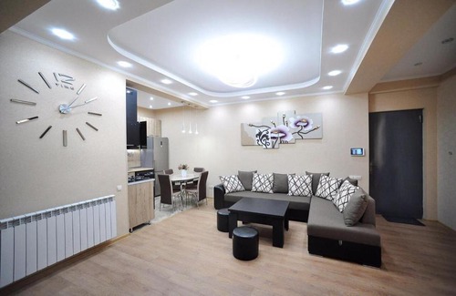 Avlabari Apartment | Luxury Three Bedroom Apartment