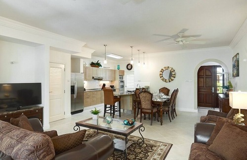 Sandy Lane House | Luxury Townhome in Sandy Lane Neighborhood by BSL Rentals