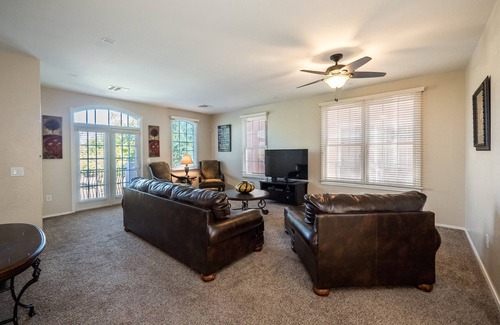 Val Vista Classic House | Luxury Townhouse near San Tan Village Mall in Gilbert- Sleeps 6