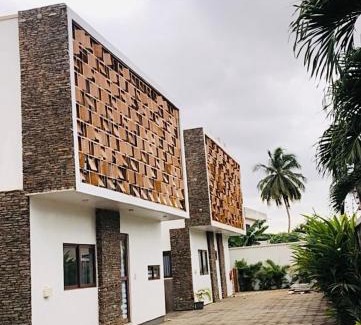 Kumasi Villa | Luxury Urban Villa 3V