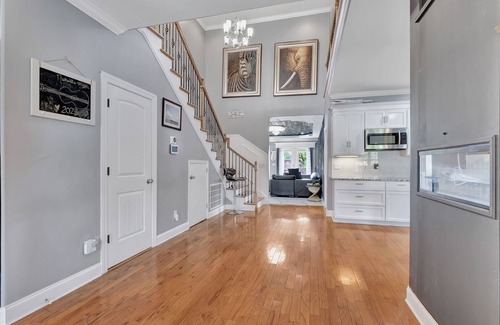 North Nashville House | Luxury vacation house in Nashville with swimming pool