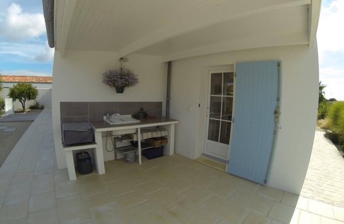Saint-Denis-d'Oleron Villa | Luxury villa with swimming pool in a quiet and wild environment