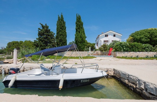Betina Villa | Luxury Villa Bella Vista with Swimming Pool