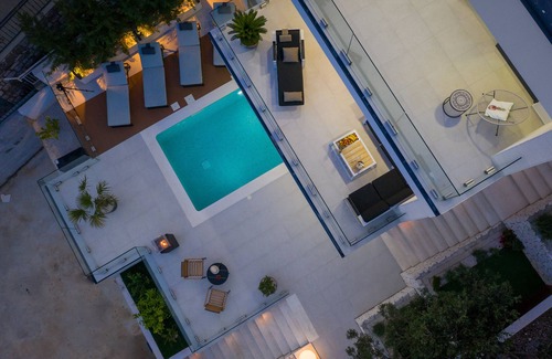 Podaca Villa | LUXURY VILLA BLUE MOON