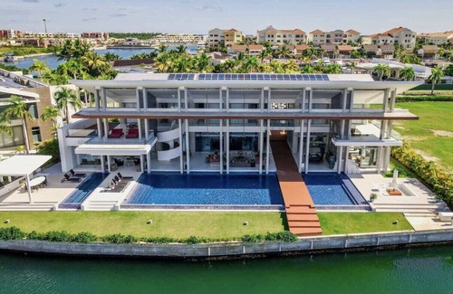 Cap Cana Marina Villa | Luxury Villa Capcana Punta Cana Dominican Republic. Escape into a tropical Oasis