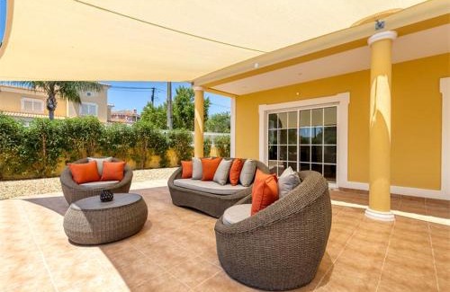 Cerro do Mocho Villa | Luxury Villa Carrah - Heated Pool nr Quinta da Lago