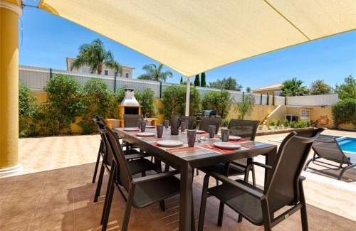 Cerro do Mocho Villa | Luxury Villa Carrah - Heated Pool nr Quinta da Lago