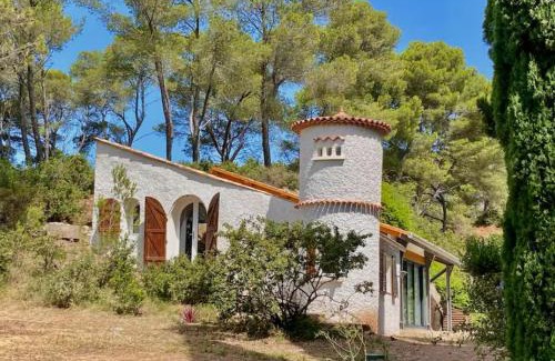Quarante Villa | Luxury Villa Cleopatra, private pool in heart of nature for 2 people