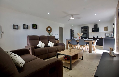 Saint-Benoit Villa | Luxury villa. Heated Swimming pool