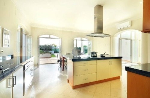 Quarteira Villa | Luxury villa in a quiet and secure location within Vila Sol Golf and Spa Resort