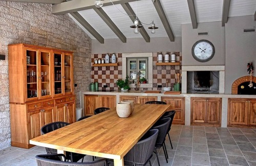 Jakomici Villa | Luxury Villa in Svici