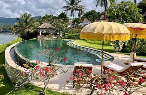 Manggis Villa | Luxury Villa Perla