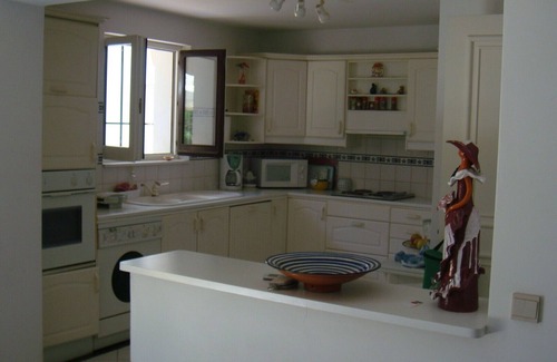 Olhos D'Agua Villa | Luxury villa V2, sleeps 6, Elevator to the beach, Cliff, Pine Cliffs Golf
