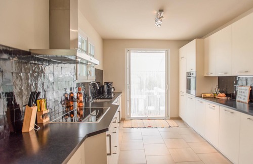 Sault Villa | Luxury villa with a large pool, tennis and sauna