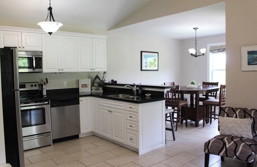 Stanley Bridge Villa | Luxury Villa With Hot Tub & Access To Pool, Minutes To Cavendish Beach