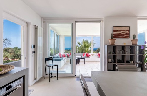 Carovigno Villa | Luxury villa with trullo and sea view, Villa Deria