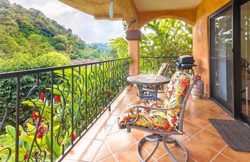 Boquete Villa | LUXURY VILLA YOLO IN BOQUETE. WALK TO TOWN.