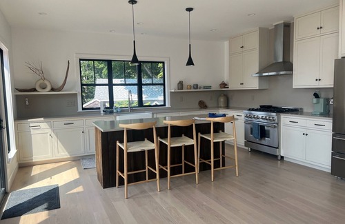 Spruce Head House | Luxury waterfront property with pier - wonderful views and sunsets n