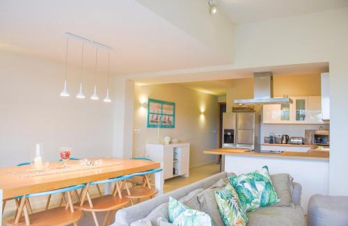 Grande Riviere Noire Apartment | Luxury Waterfront Apartment